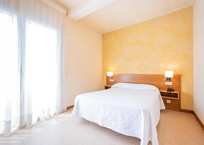 Hotel La Perla 2*